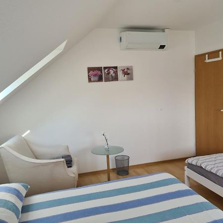 Zimmer Paradiso 부징겐엠호크리엔 외부 사진